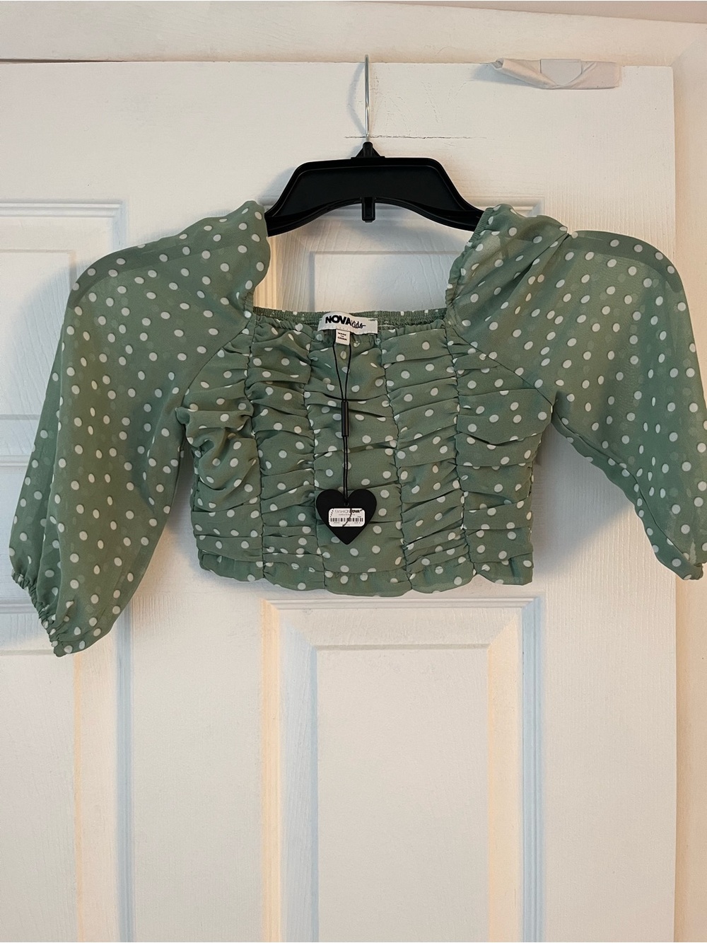 Fashion Nova Kids NWT Sage Green Polka Dot Ruched Puff Sleeve Crop Top Size 6